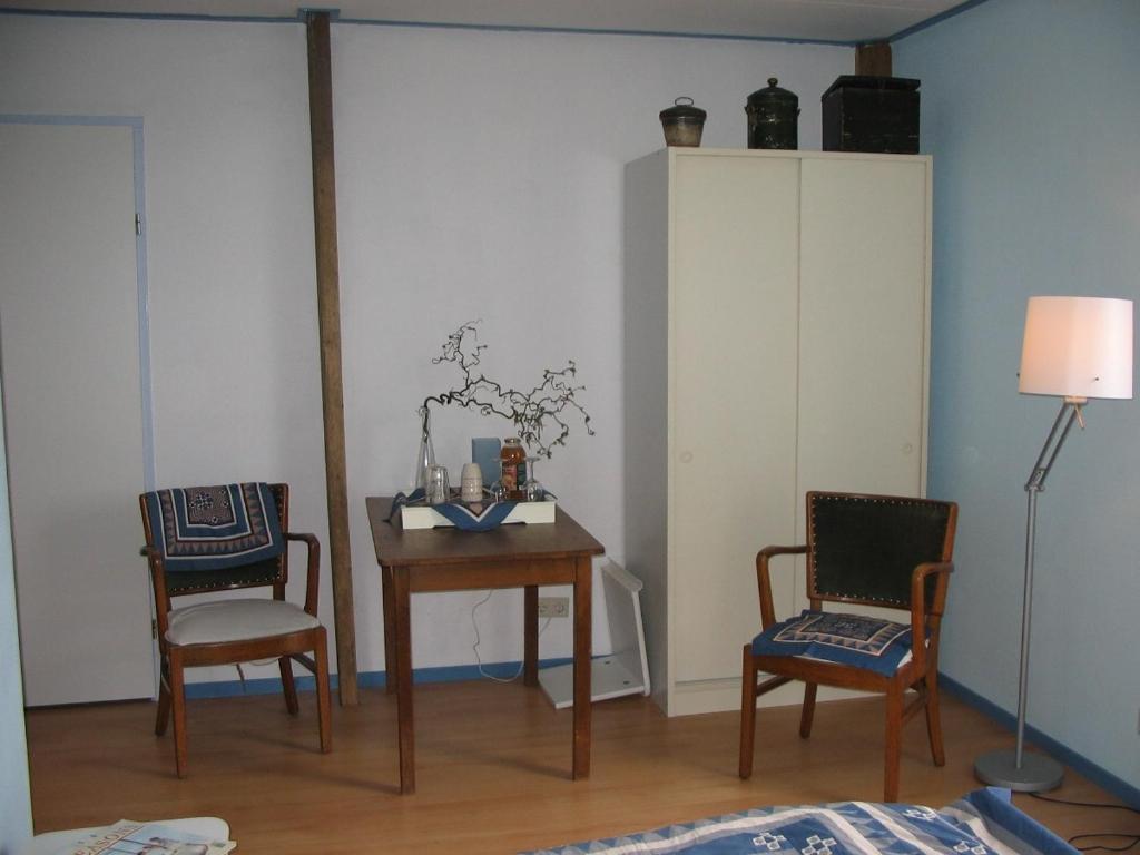 Bed En Breakfast In Het Fruit Zuidoostbeemster Bilik gambar