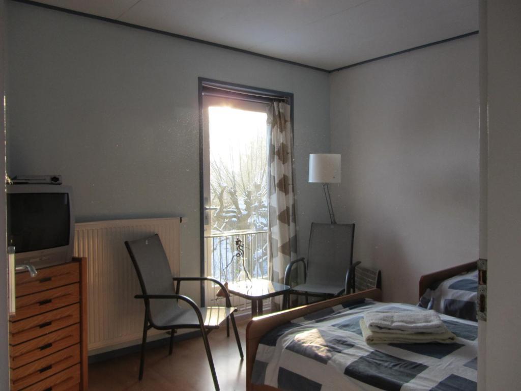 Bed En Breakfast In Het Fruit Zuidoostbeemster Bilik gambar